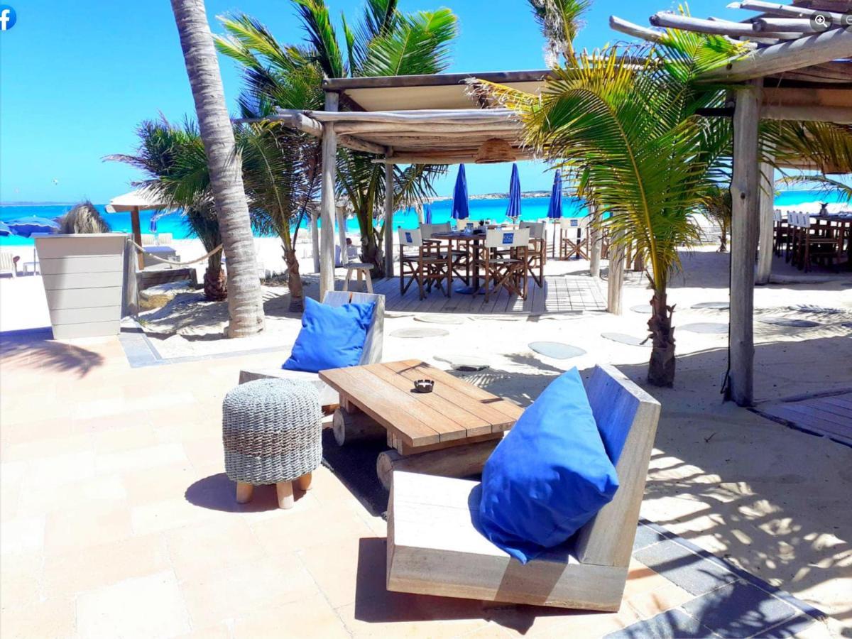 Top Floor Unit 520 Ft2 - 48 M2 With Stunning Dominant View On Ocean, St Barth, Orient Bay Cul de Sac Exterior foto