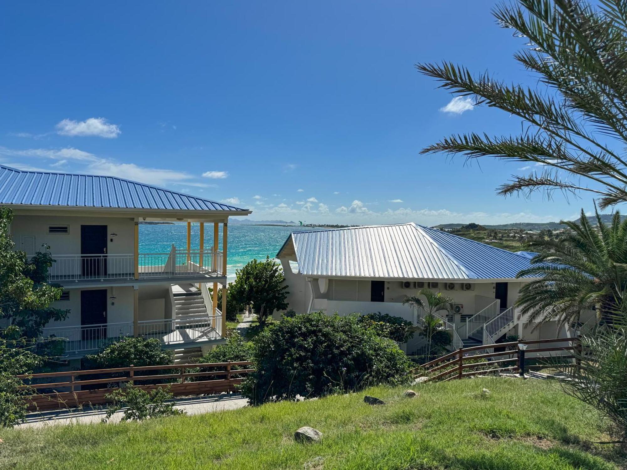 Top Floor Unit 520 Ft2 - 48 M2 With Stunning Dominant View On Ocean, St Barth, Orient Bay Apartamento Cul de Sac Exterior foto